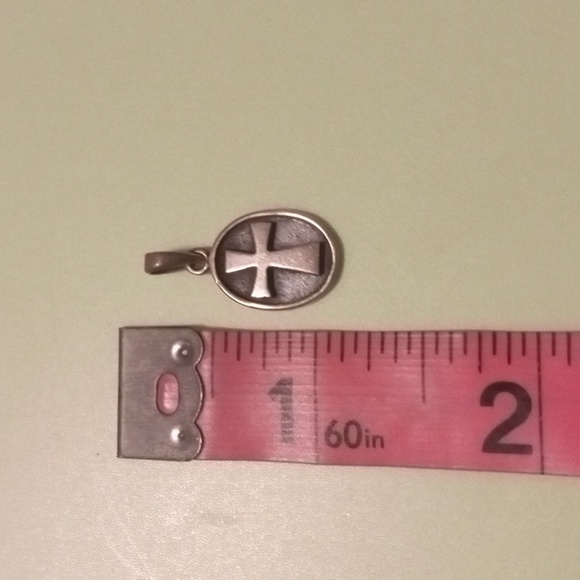 Sterling Silver 925 Shadow Box Cross Pendant - Picture 4 of 10